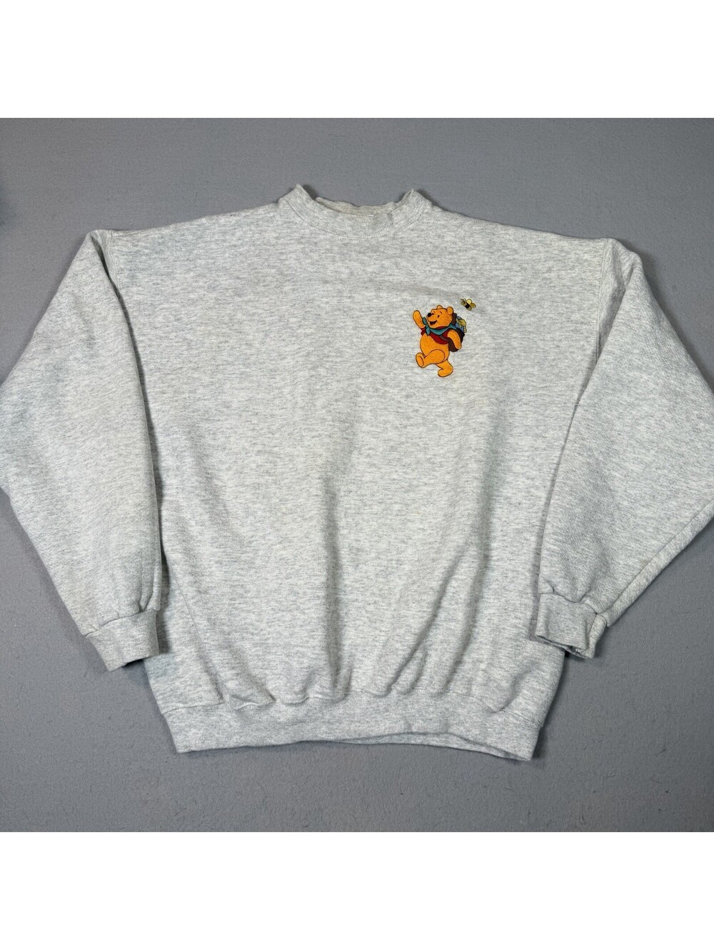 Vintage 90s Disney Winnie The Pooh Embroidered Crewneck Sweatshirt XL Gray